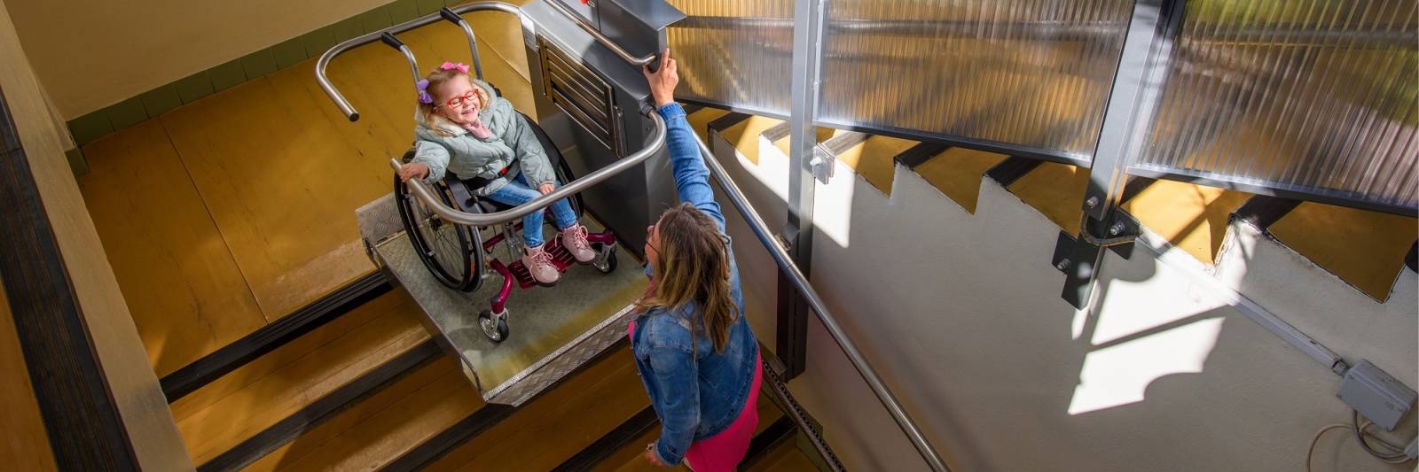 Vente et installation de plateformes élévatrices pour personnes handicapées et PMR à Aix en Provence