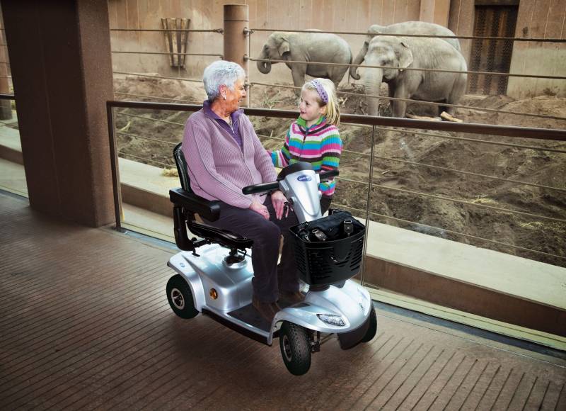 Scooter Leo invacare en vente près d'aix en provence