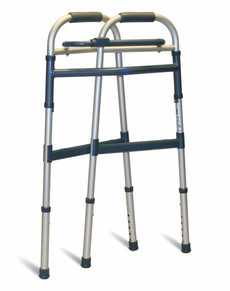 Cannes et déambulateurs à Venelles