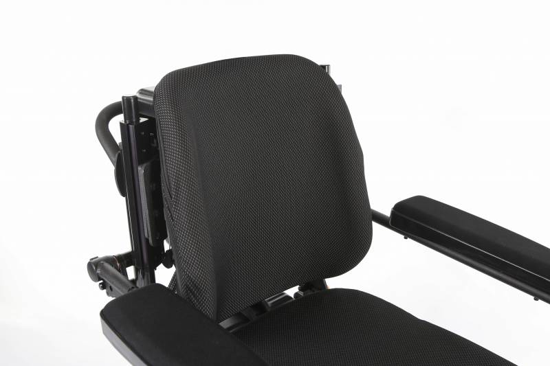 Commande au menton Puyricard signée Invacare